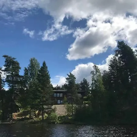 湖畔别墅 Villa